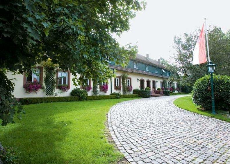 Der Linslerhof - Hotel, Restaurant, Events & Natur Uberherrn Ngoại thất bức ảnh